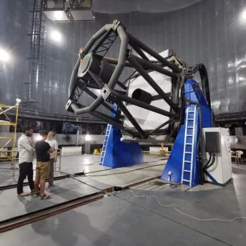 Mount Abu 2.5m telescope installed at the observatory AMOS